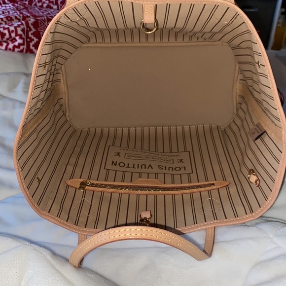 Louis Vuitton Neverfull mm - Picture 10 of 10